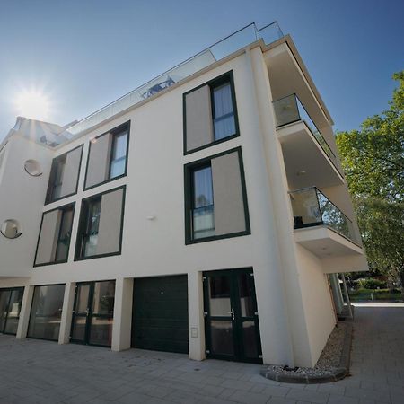 Villa Bauhaus Penthouse Wellness Apartman Siófok Eksteriør billede